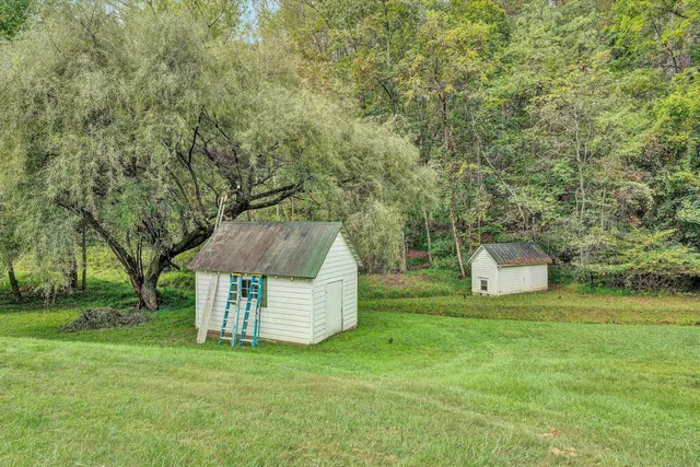 $1,275,000 | 400 Walnut Road, Salem, VA 24153