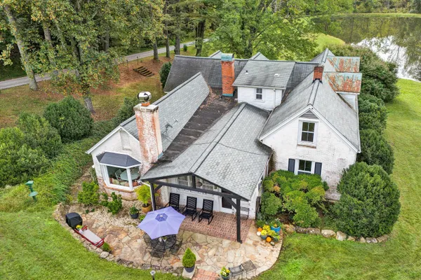 $1,275,000 | 400 Walnut Road, Salem, VA 24153