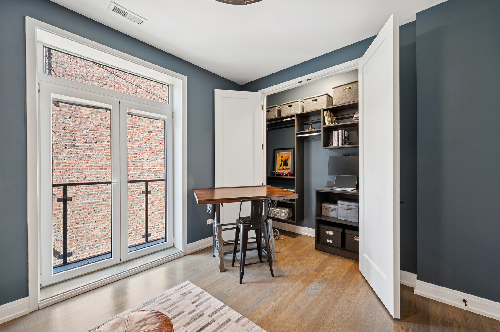 231 West Scott Street, Unit 2 Chicago, IL 60610 - Photo 22 of 33 a view of a livingroom with furniture and window