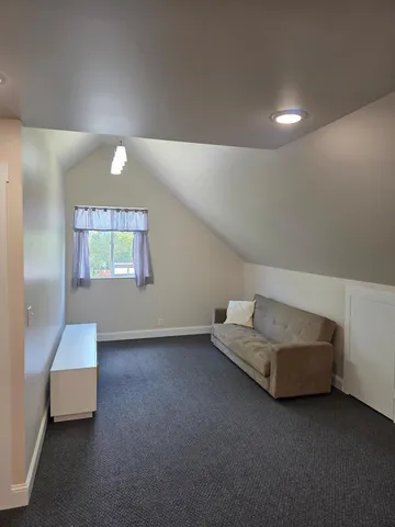 $427,000 | 724 1st Avenue Northwest, New Brighton, MN 55112