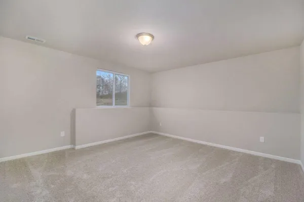 $344,900 | 387 Pinery Lane, Fremont, MI 49412