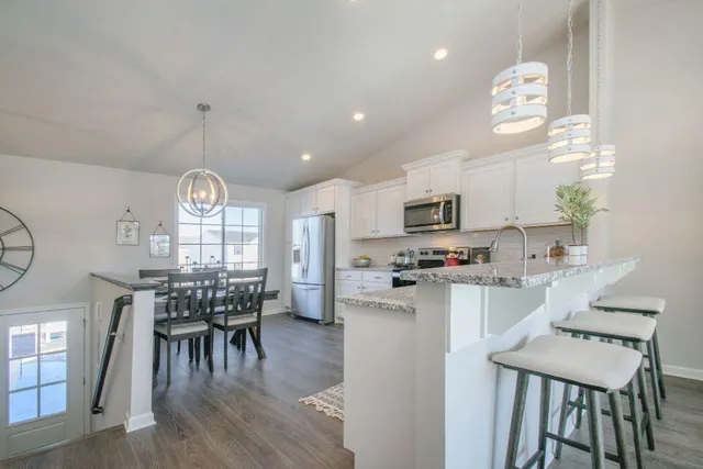 $344,900 | 387 Pinery Lane, Fremont, MI 49412