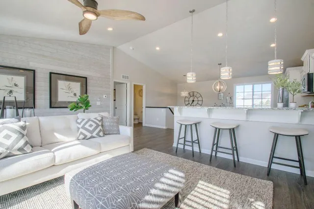 $344,900 | 387 Pinery Lane, Fremont, MI 49412