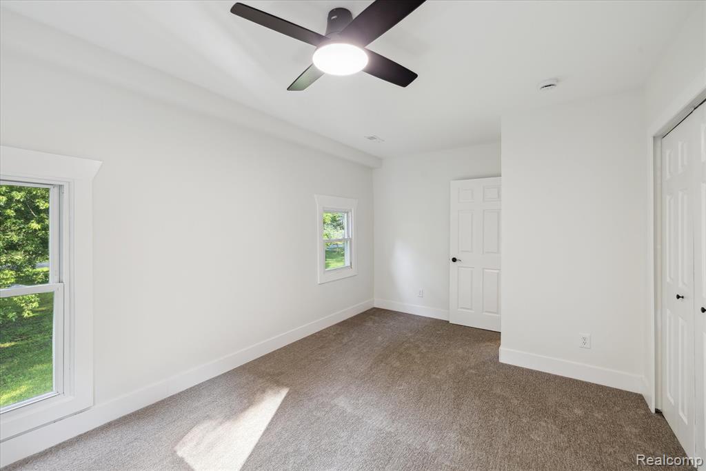 11240 Silver Lake Road Byron, MI 48418 - Photo 22 of 33