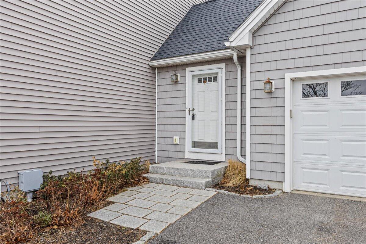138 Spurwink Road Scarborough, ME 04074 - Photo 5 of 42 05-138 Spurwink-5