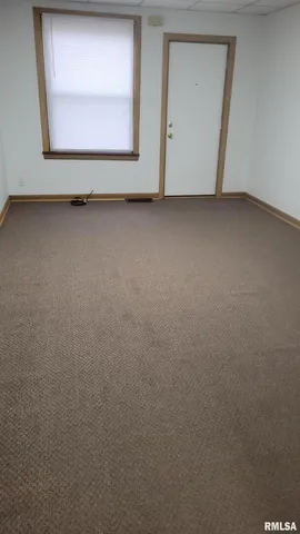 $79,000 | 211 West Bryan Street, Herrin, IL 62948