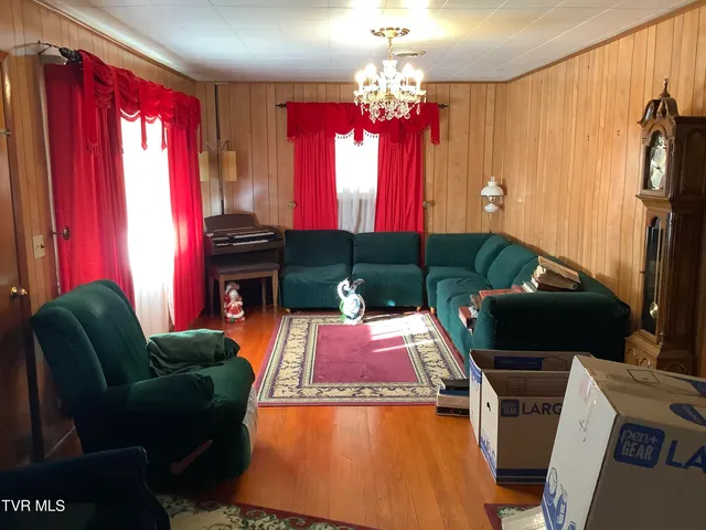 $229,990 | 5610 Powell River Road, Norton, VA 24273