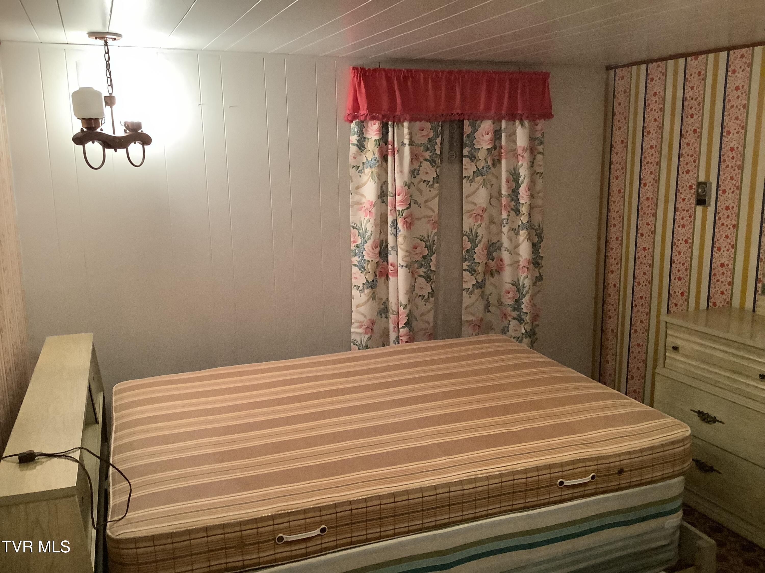 5610 Powell River Road Norton, VA 24273 - Photo 61 of 74 IMG_0442