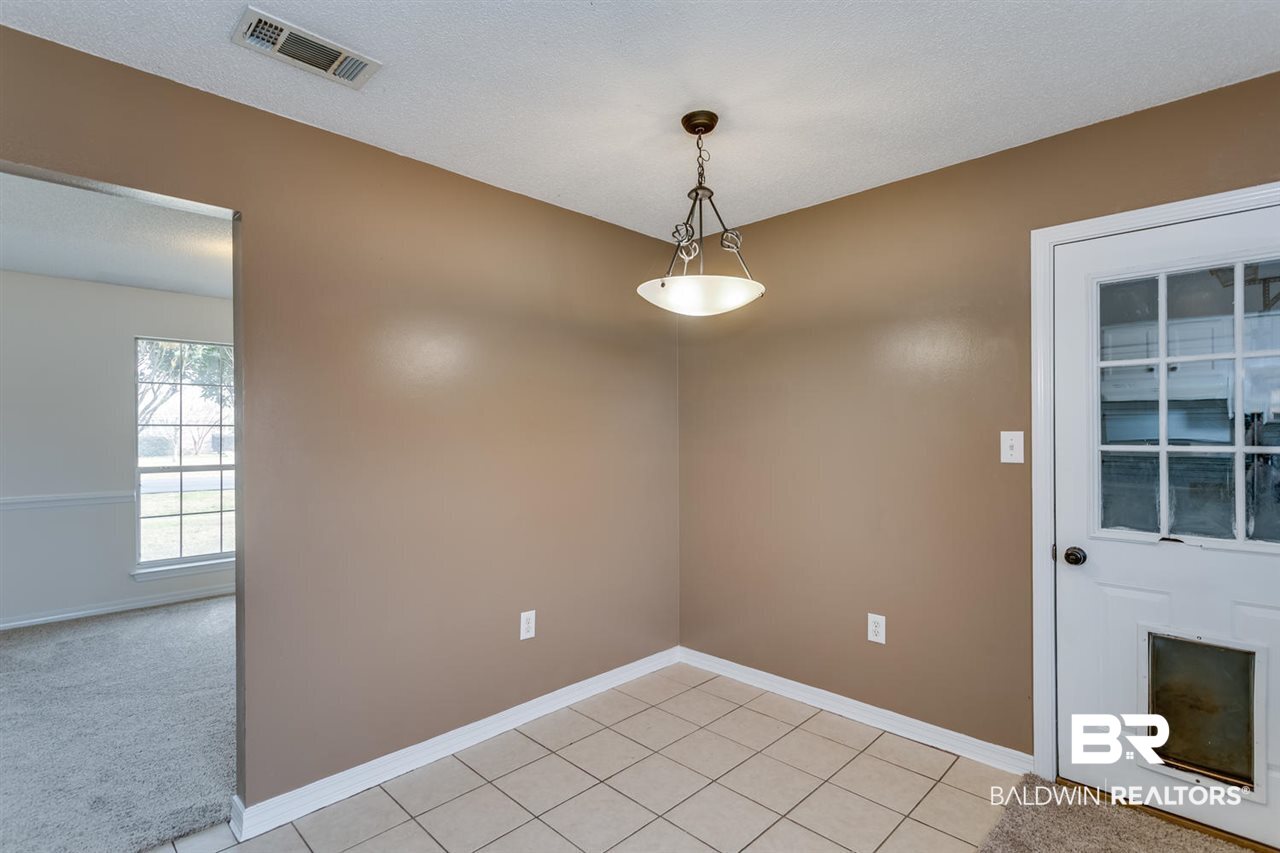 19675 Sandstone Lane Robertsdale, AL 36567 - Photo 8 of 24