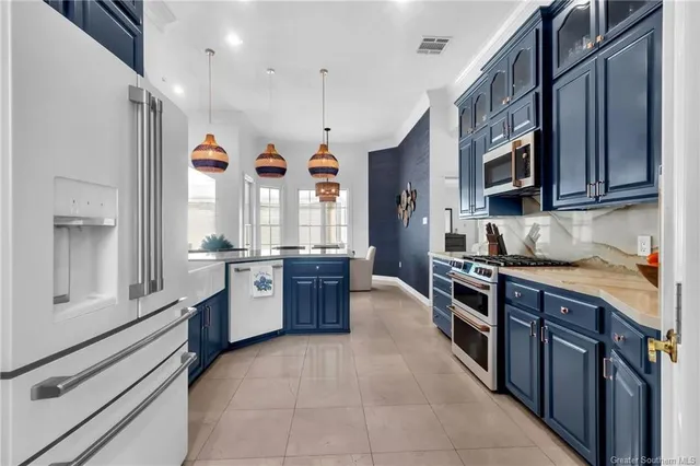 $650,000 | 5950 North Blue Sage Road, Lake Charles, LA 70605