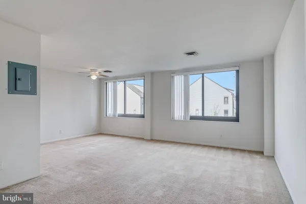 $120,000 | 3450 Toledo Terrace, Unit 205, Hyattsville, MD 20782