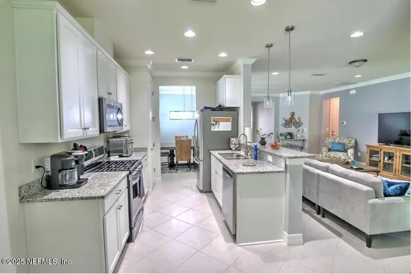 $2,500 | 243 Front Door Lane, St. Augustine, FL 32095