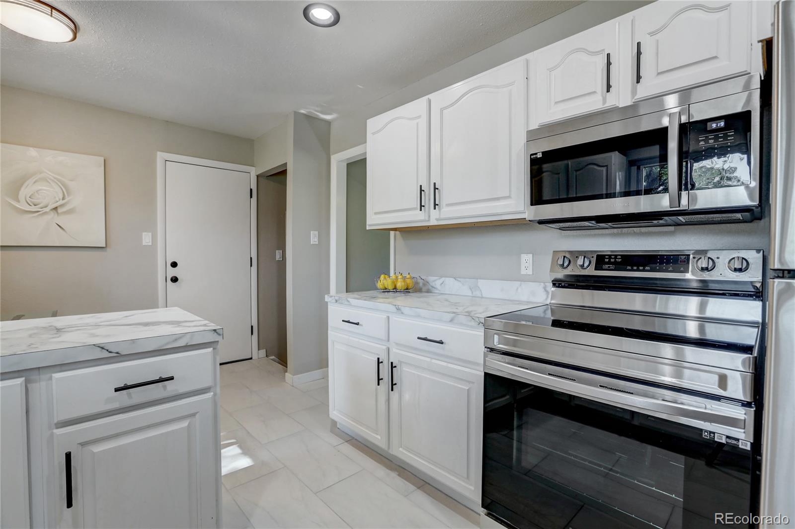 2925 Jay Street Wheat Ridge, CO 80214 - Photo 12 of 40