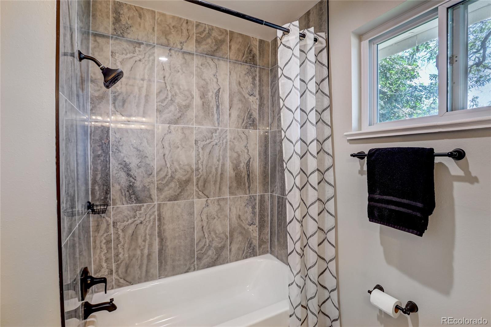 2925 Jay Street Wheat Ridge, CO 80214 - Photo 18 of 40