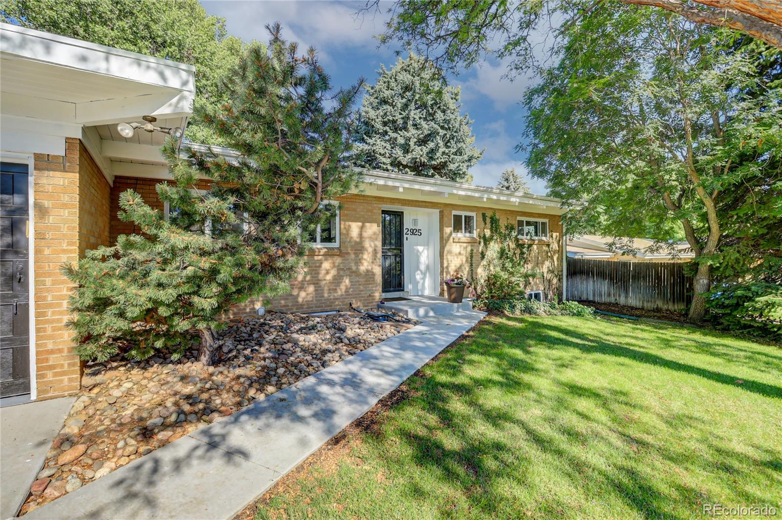 2925 Jay Street Wheat Ridge, CO 80214 - Photo 2 of 40