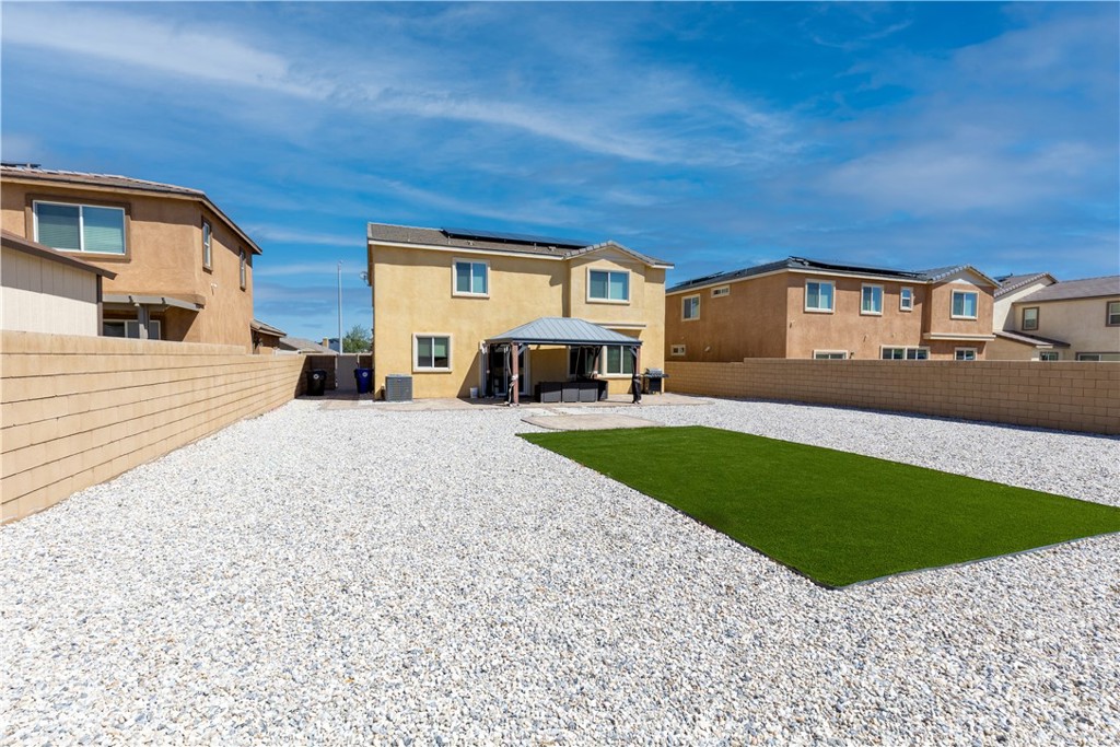 12479 Sunset Road Victorville, CA 92392 - Photo 17 of 24