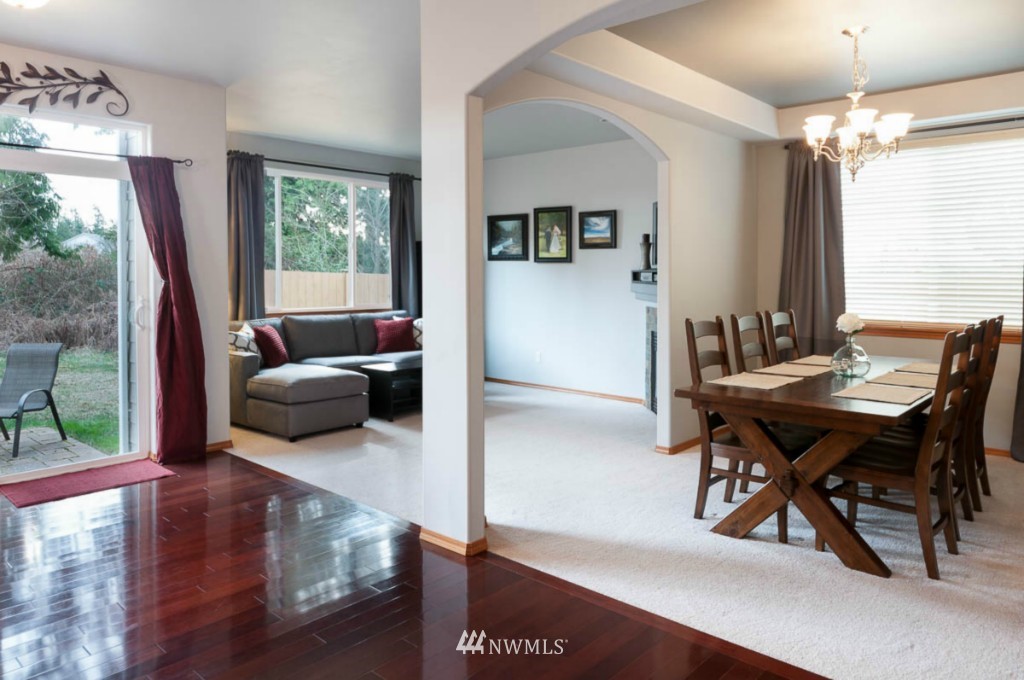 4626 146th Place Southeast Bothell, WA 98012 - Photo 2 of 22 Gallery Image 2