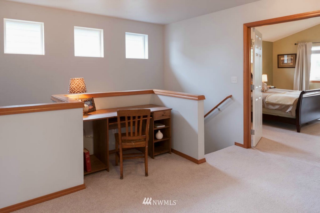 4626 146th Place Southeast Bothell, WA 98012 - Photo 17 of 22 Gallery Image 17