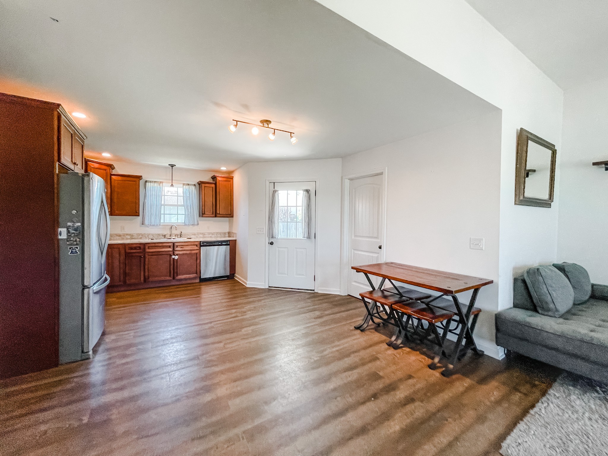 224 Shaub Road Portland, TN 37148 - Photo 8 of 23 a living room with furniture and a kitchen