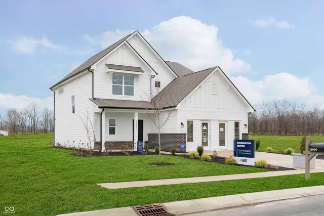 $344,995 | 10909 Helmcrest Drive, Indianapolis, IN 46239