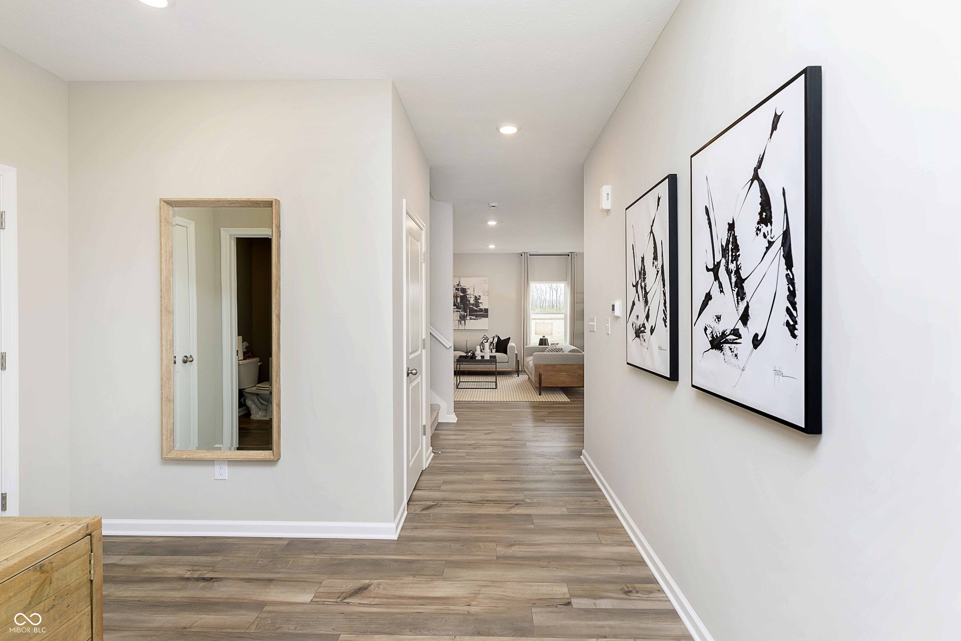 10909 Helmcrest Drive Indianapolis, IN 46239 - Photo 4 of 31