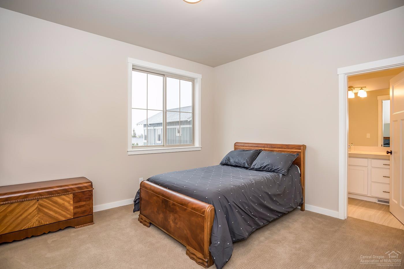 63178 Iner Loop Bend, OR 97701 - Photo 14 of 25 Additional Photo