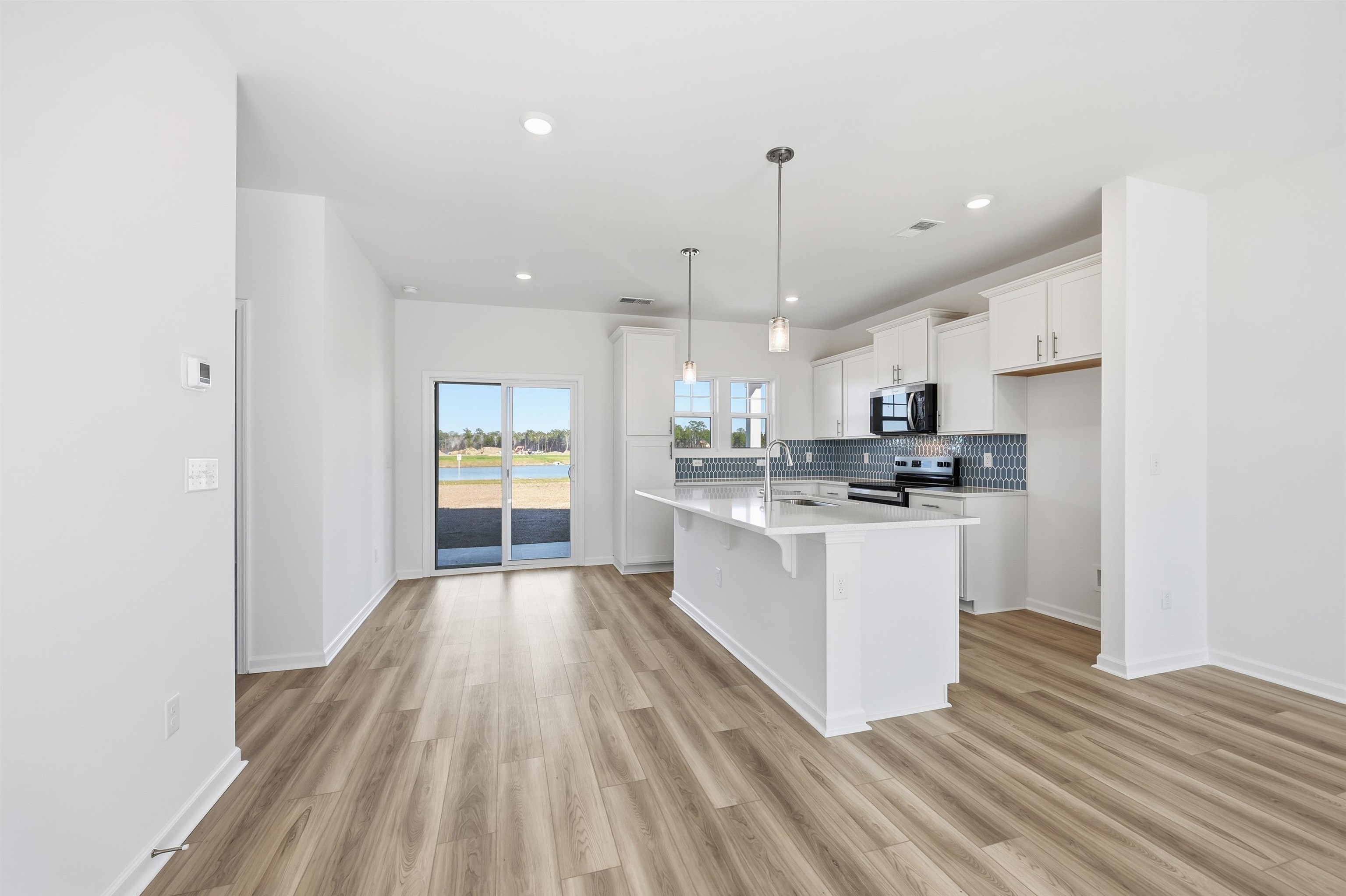 4111 Collins Farm Way Conway, SC 29526 - Photo 7 of 38