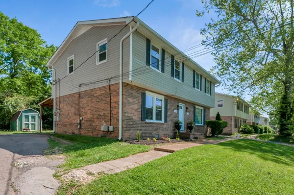 $1,750 | 738 McPherson Drive, Nashville, TN 37221