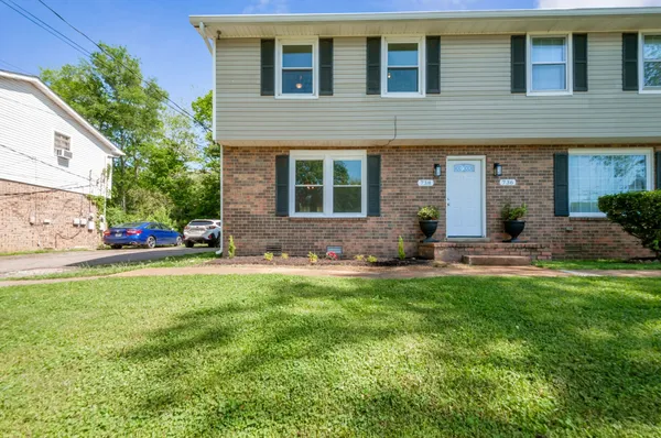 $1,750 | 738 McPherson Drive, Nashville, TN 37221