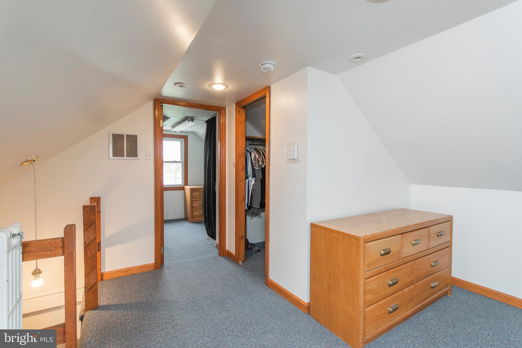 149 Sycamore Road Havertown, PA 19083 - Photo 17 of 23
