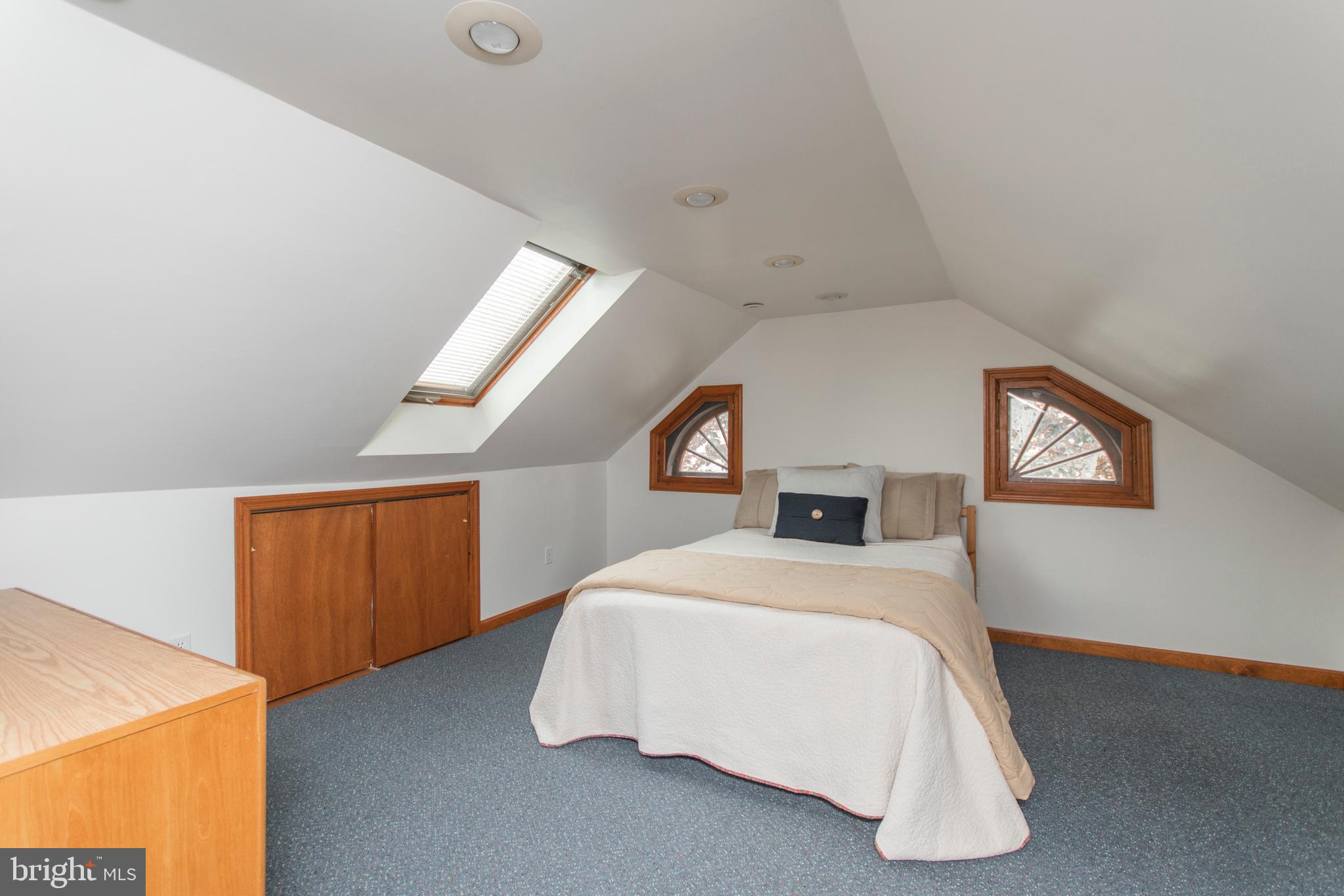 149 Sycamore Road Havertown, PA 19083 - Photo 18 of 23