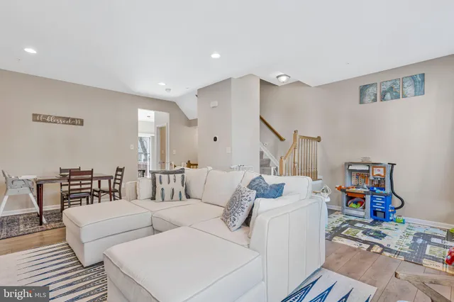 $3,000 | 1735 Wood Carriage Way, Unit 101, Severn, MD 21144