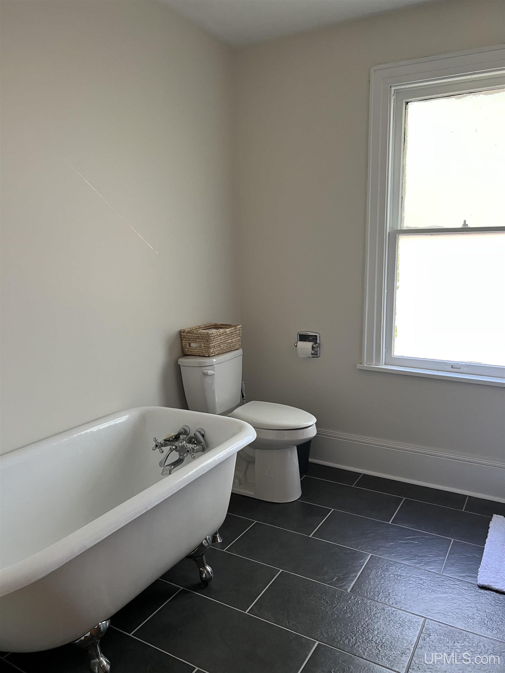 95 3rd Street Laurium, MI 49913 - Photo 15 of 38