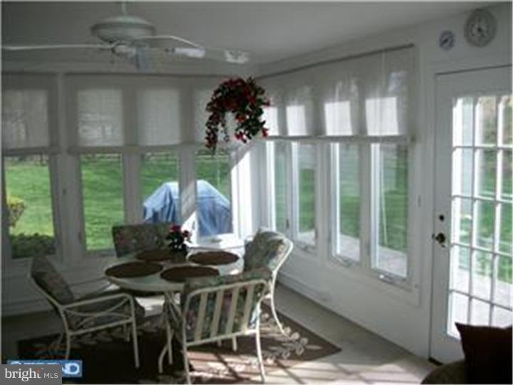 304 North Riding Drive Moorestown, NJ 08057 - Photo 19 of 21 Gallery Image 19