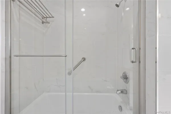 $3,500 | 148-19 87th Avenue | Briarwood