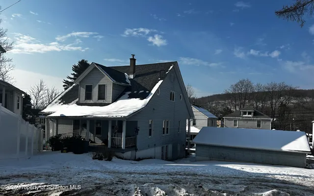 $215,000 | 15 Reservoir Street, Carbondale, PA 18407