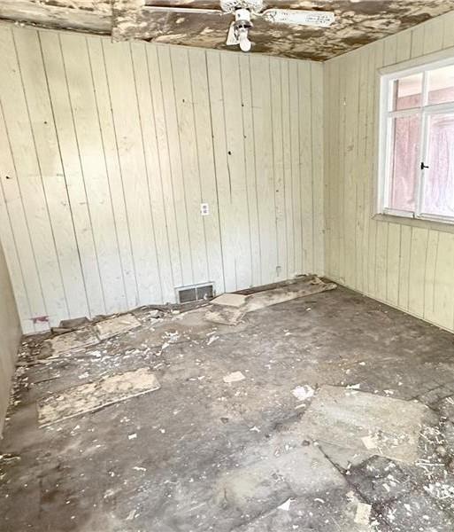 227 West North Street Butler, PA 16001 - Photo 10 of 18