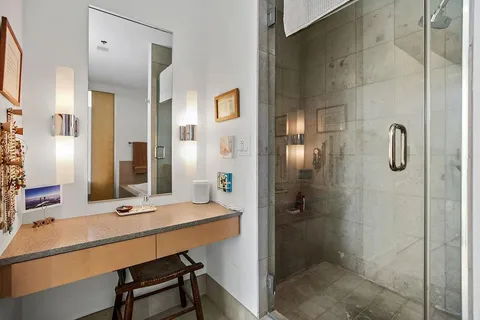 $950,000 | 4646 Broadway Boulevard, Unit 3S, Kansas City, MO 64112