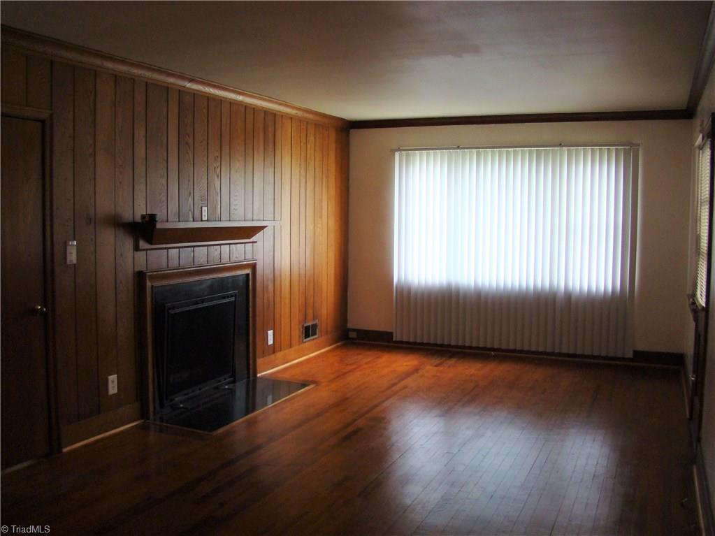235 Rolling Road Burlington, NC 27217 - Photo 2 of 19 Gallery Image 2