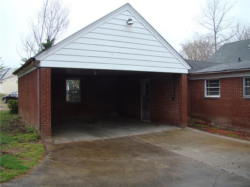 235 Rolling Road Burlington, NC 27217 - Photo 16 of 19 Gallery Image 16
