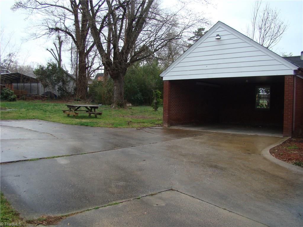 235 Rolling Road Burlington, NC 27217 - Photo 18 of 19 Gallery Image 18