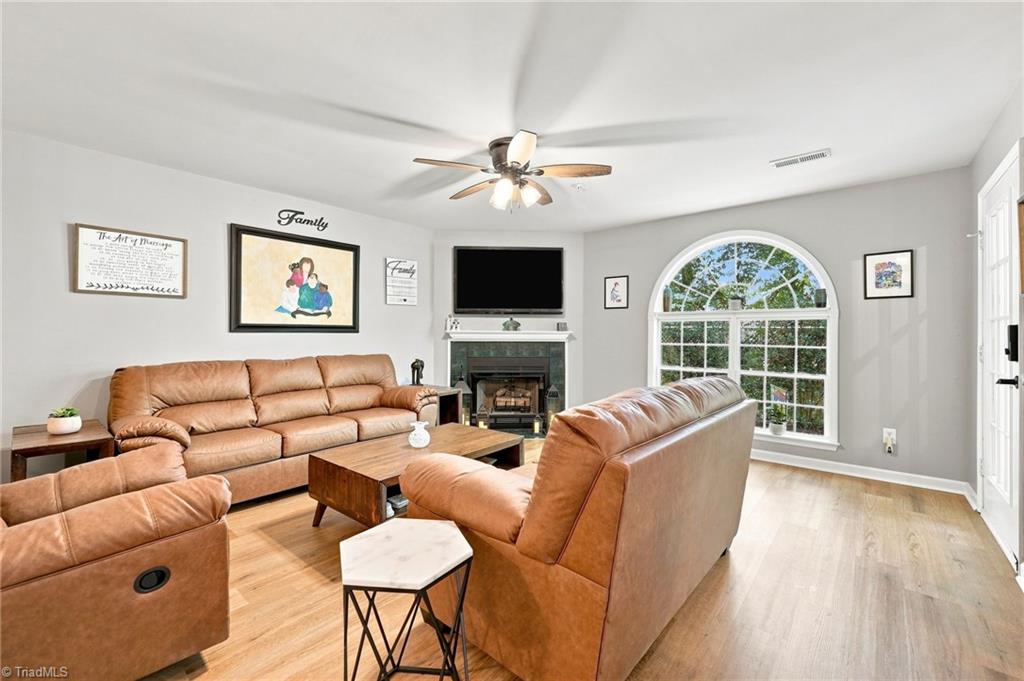 212 Timberline Ridge Court Winston-Salem, NC 27106 - Photo 6 of 25 Gallery Image 6