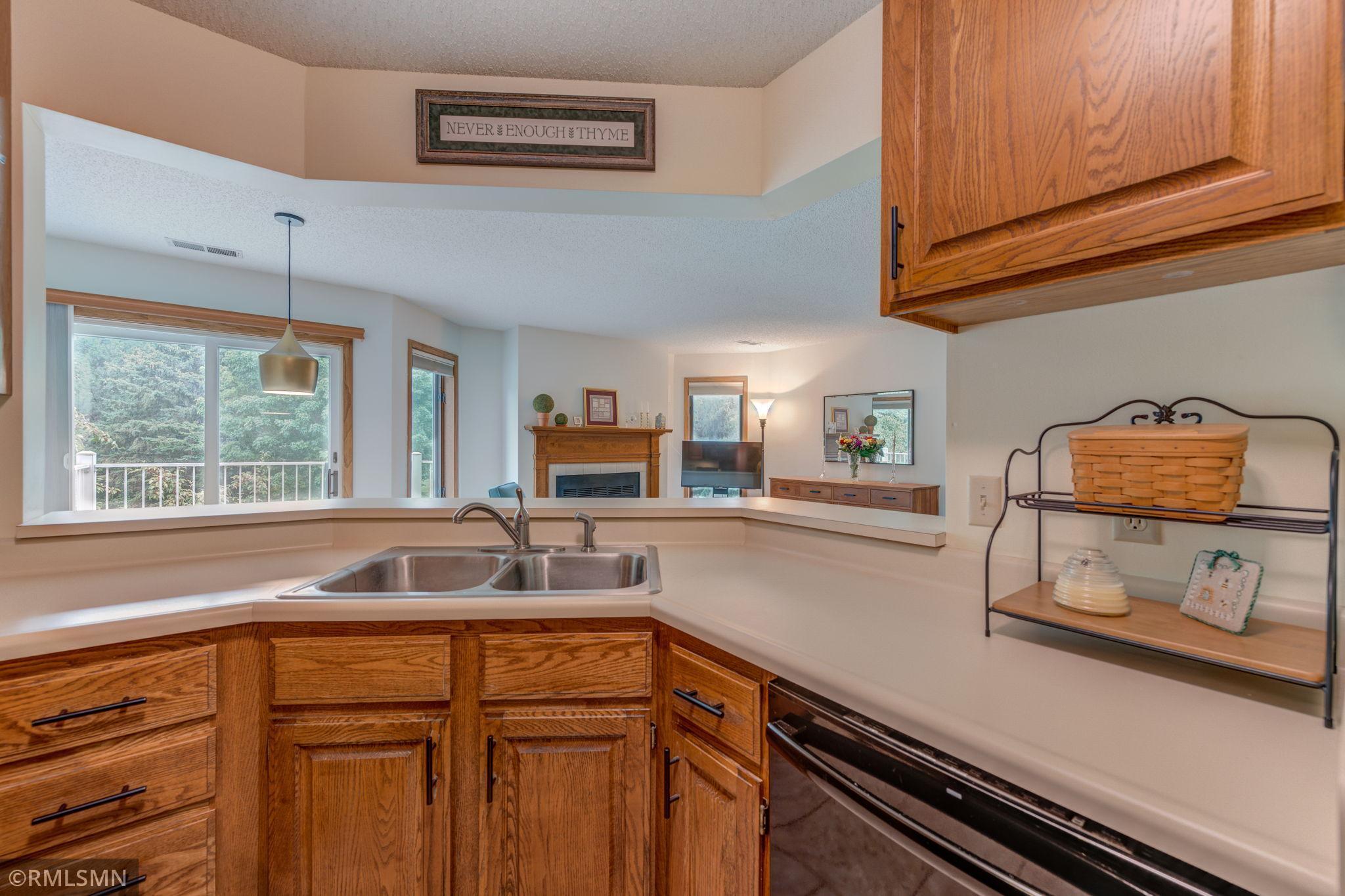 760 County Rd F West, Unit H Shoreview, MN 55126 - Photo 12 of 22 Gallery Image 12
