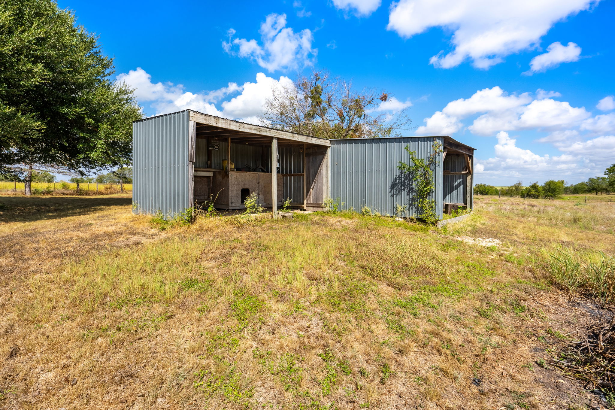 201 930 Private Road Taylor, TX 76574 - Photo 38 of 40 Gallery Image 38