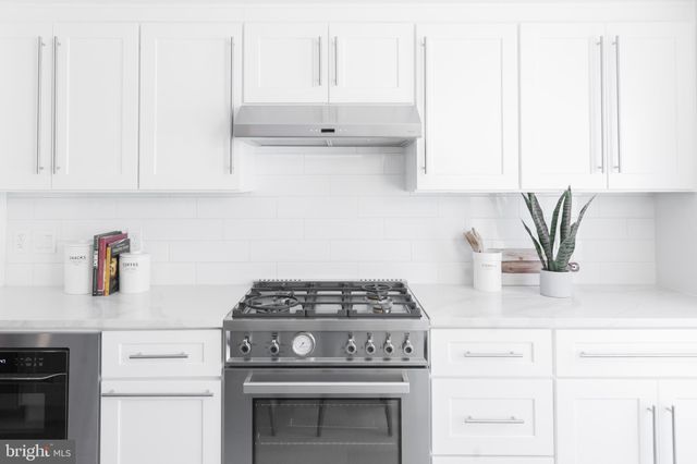 $1,206,500 | 1231 E Street Southeast, Washington, DC 20003