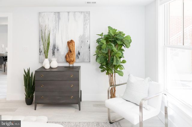 $1,206,500 | 1231 E Street Southeast, Washington, DC 20003