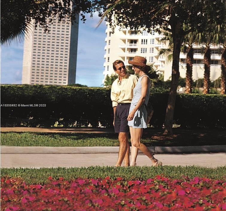 520 Brickell Key Drive, Unit A1102 Miami, FL 33131 - Photo 9 of 20 a front view of a house