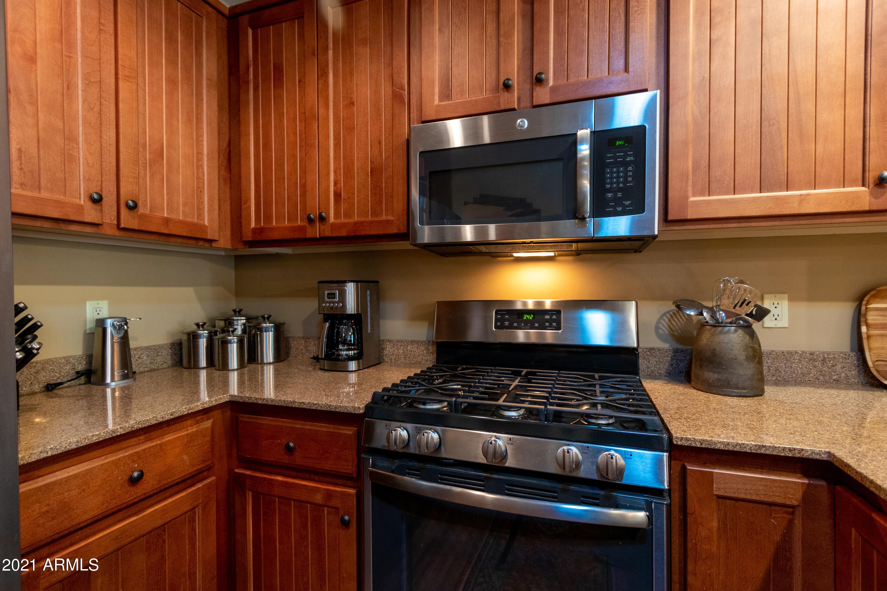 36601 Mule Train Road, Unit B44 Carefree, AZ 85377 - Photo 13 of 53 Kitchen