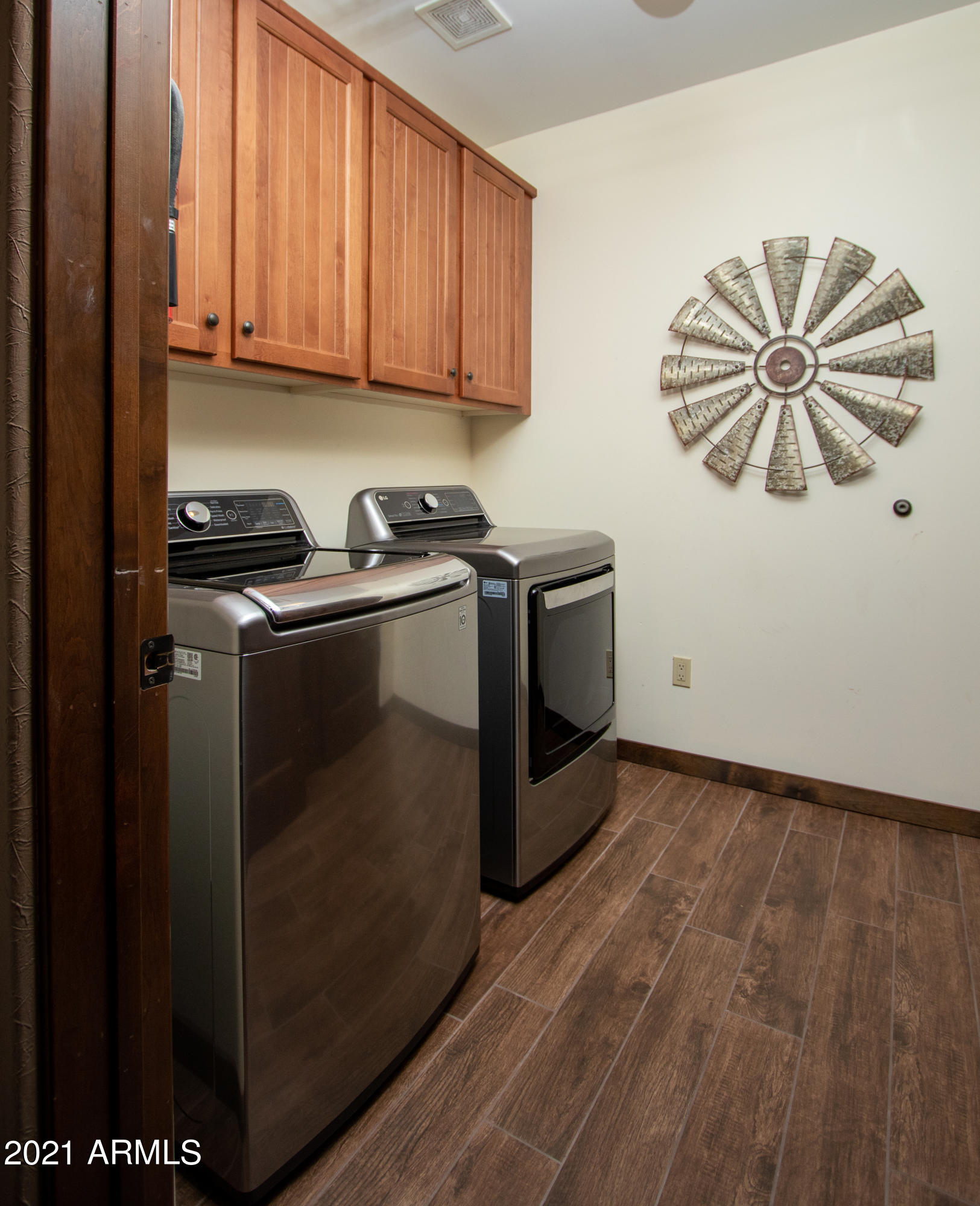 36601 Mule Train Road, Unit B44 Carefree, AZ 85377 - Photo 42 of 53 Laundry Room