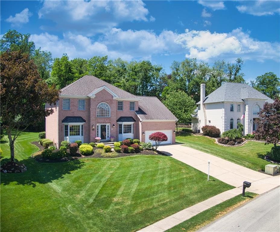 385 Cobblestone Circle McKees Rocks, PA 15136 - Photo 2 of 25